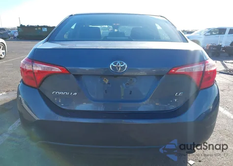 2018 Toyota Corolla Le z USA, uszkodzony, nr VIN 2T1BURHE4JC005291